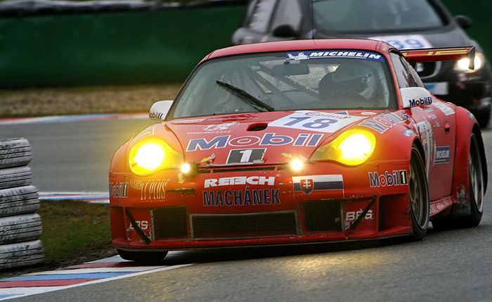 Machánek Racing