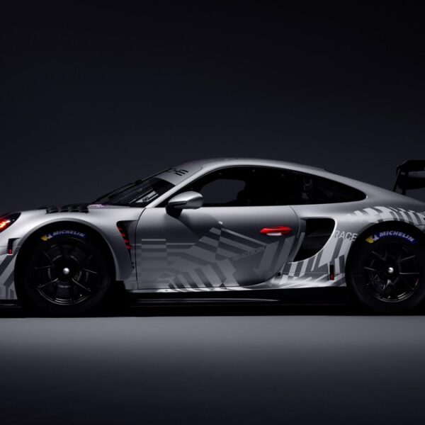 Fotogaléria – Porsche 911 GT3 R 2026 a 911 Cup