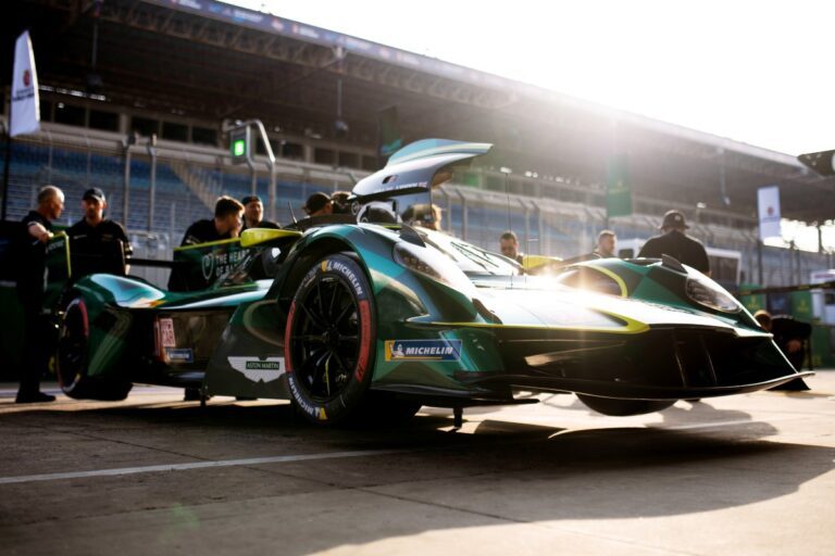 Aston Martin Valkyrie