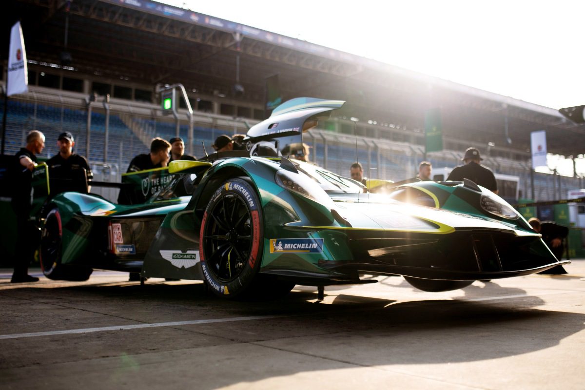 Aston Martin Valkyrie