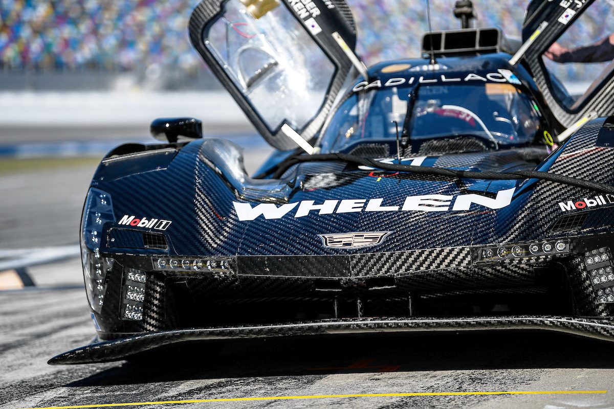 Cadillac V-Series.R EVO