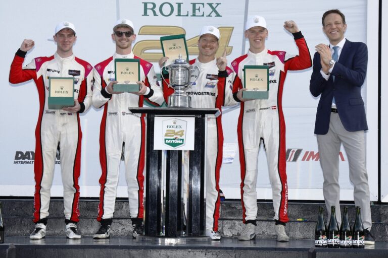 Crowdstrike Racing by APR