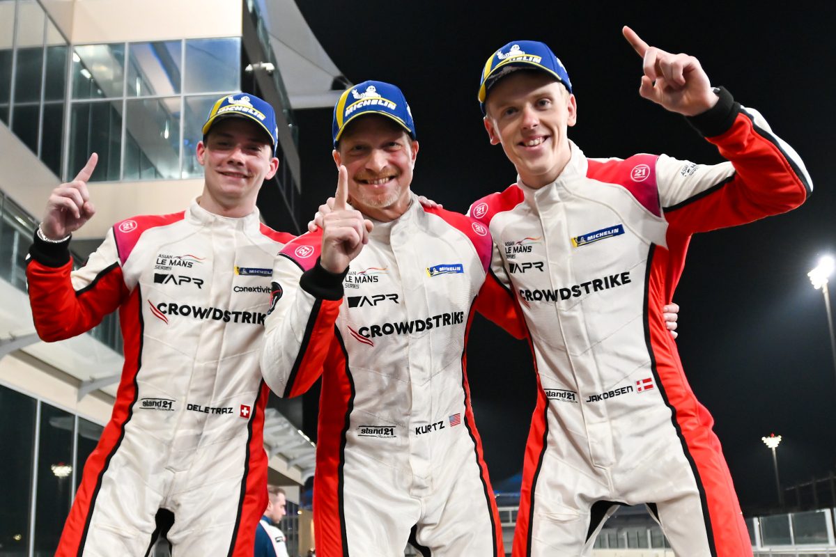 CrowdStrike Racing by APR