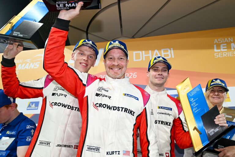 CrowdStrike Racing by APR