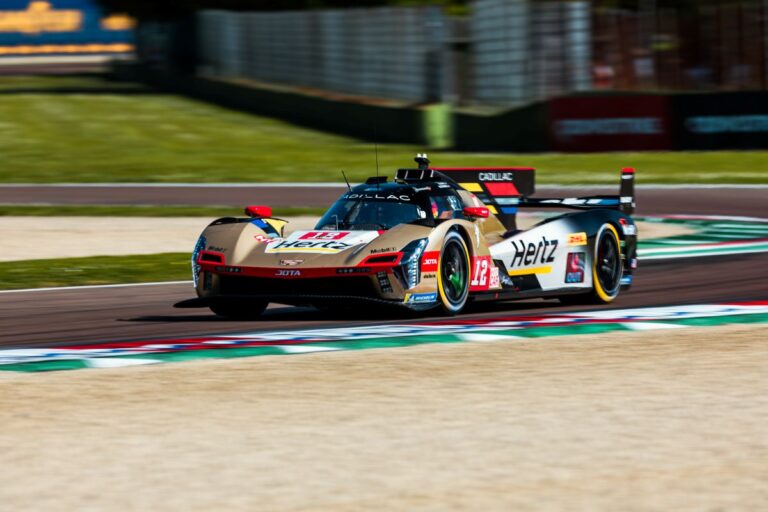 Cadillac Hertz Team Jota
