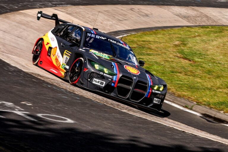 BMW M4 GT3 Touring