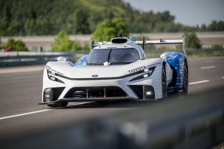 Toyota TR LH2