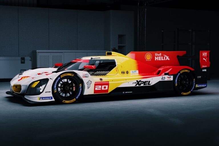 BMW M Team WRT
