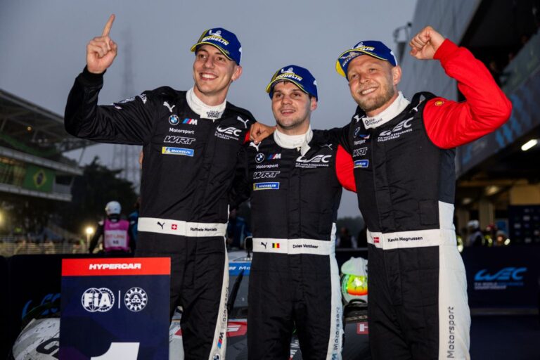 BMW team WRT