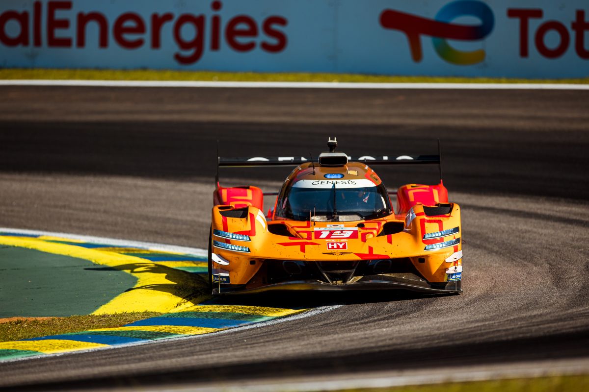 Genesis Magma Racing