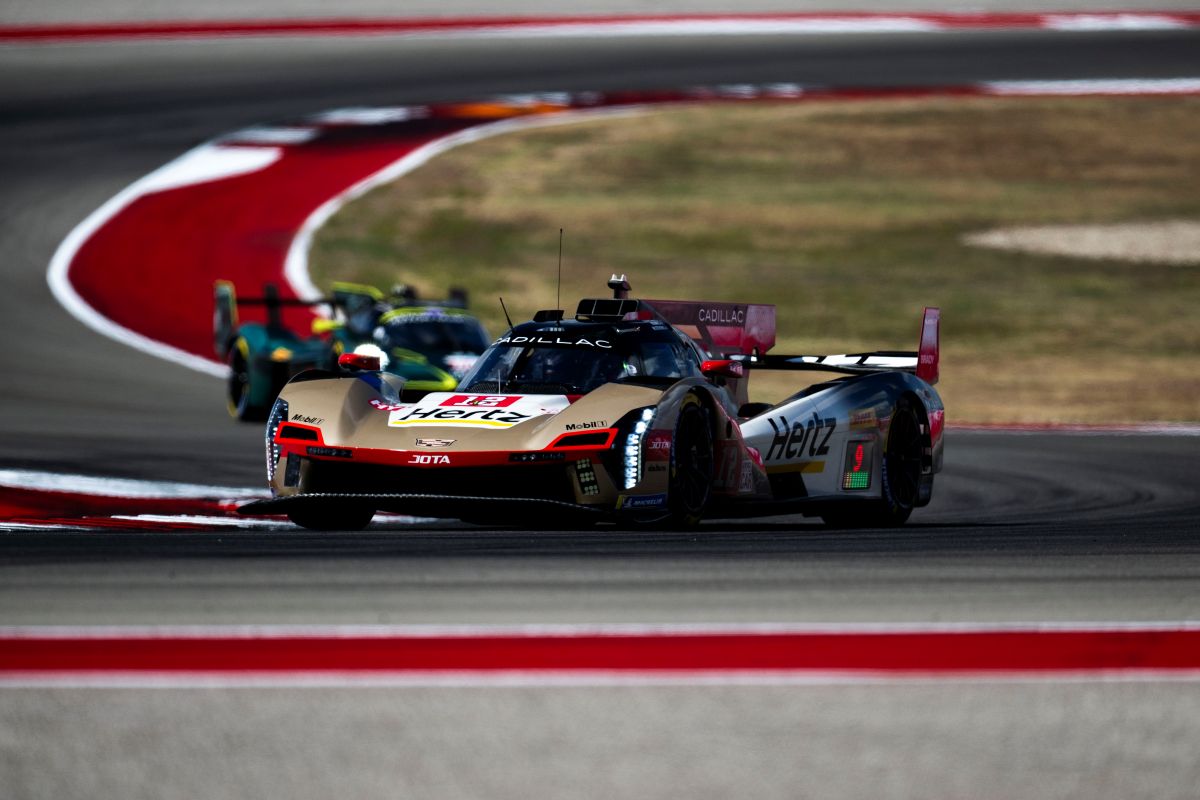 Cadillac Hertz Team Jota
